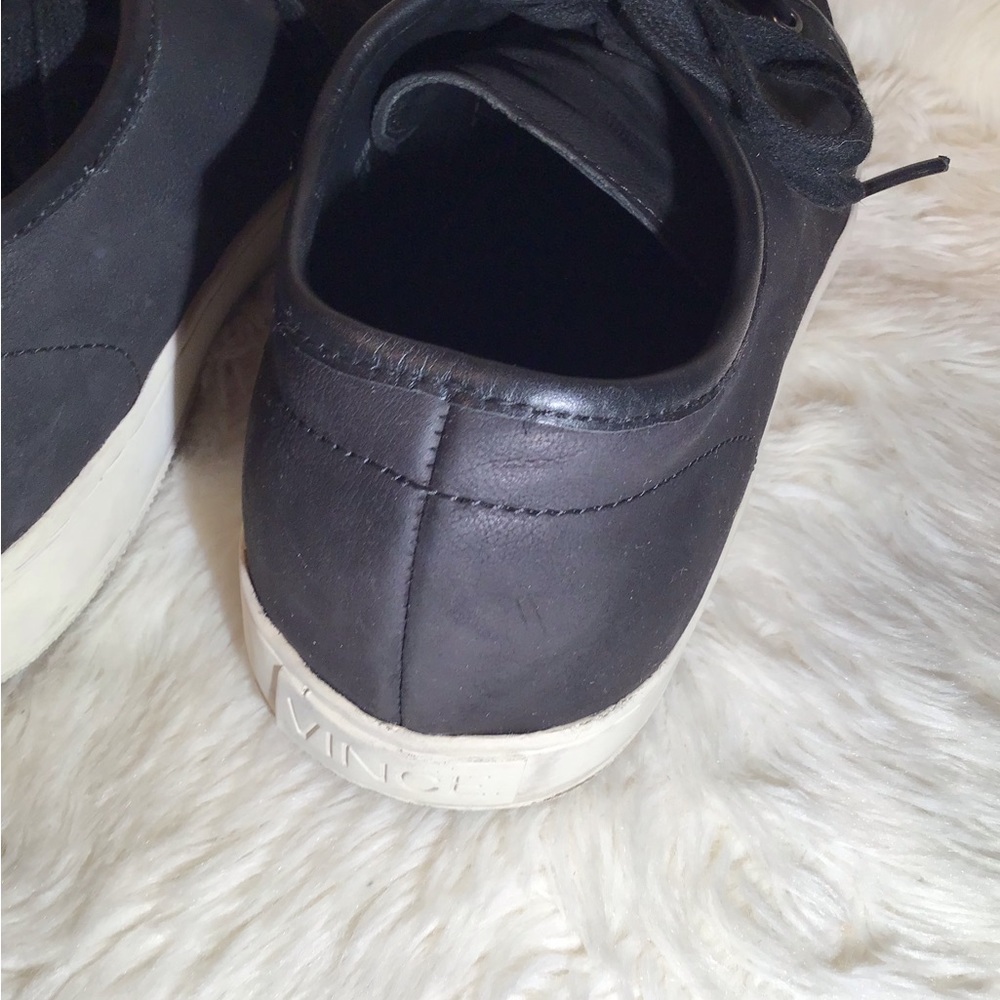 Vince black leather lace up sneakers size 9.5 - Picture 3 of 3